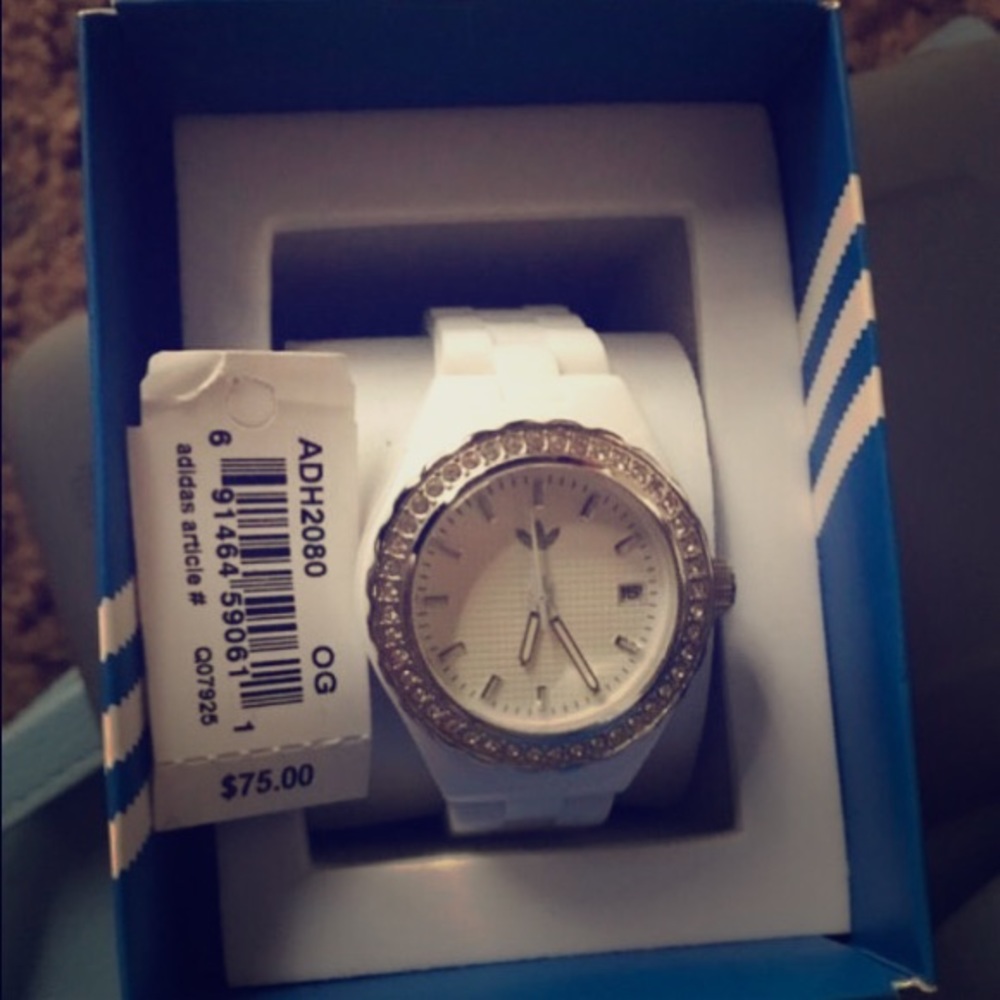 Adidas watch girls size